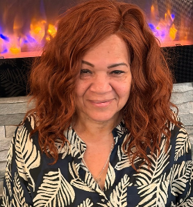 Deborah Santa Cruz